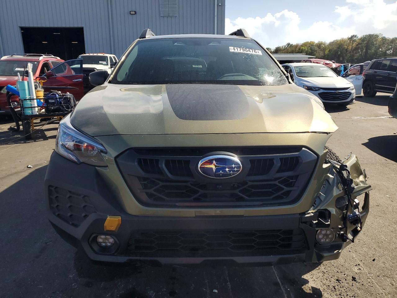 2025 Subaru Outback Wilderness - zdjęcie 5