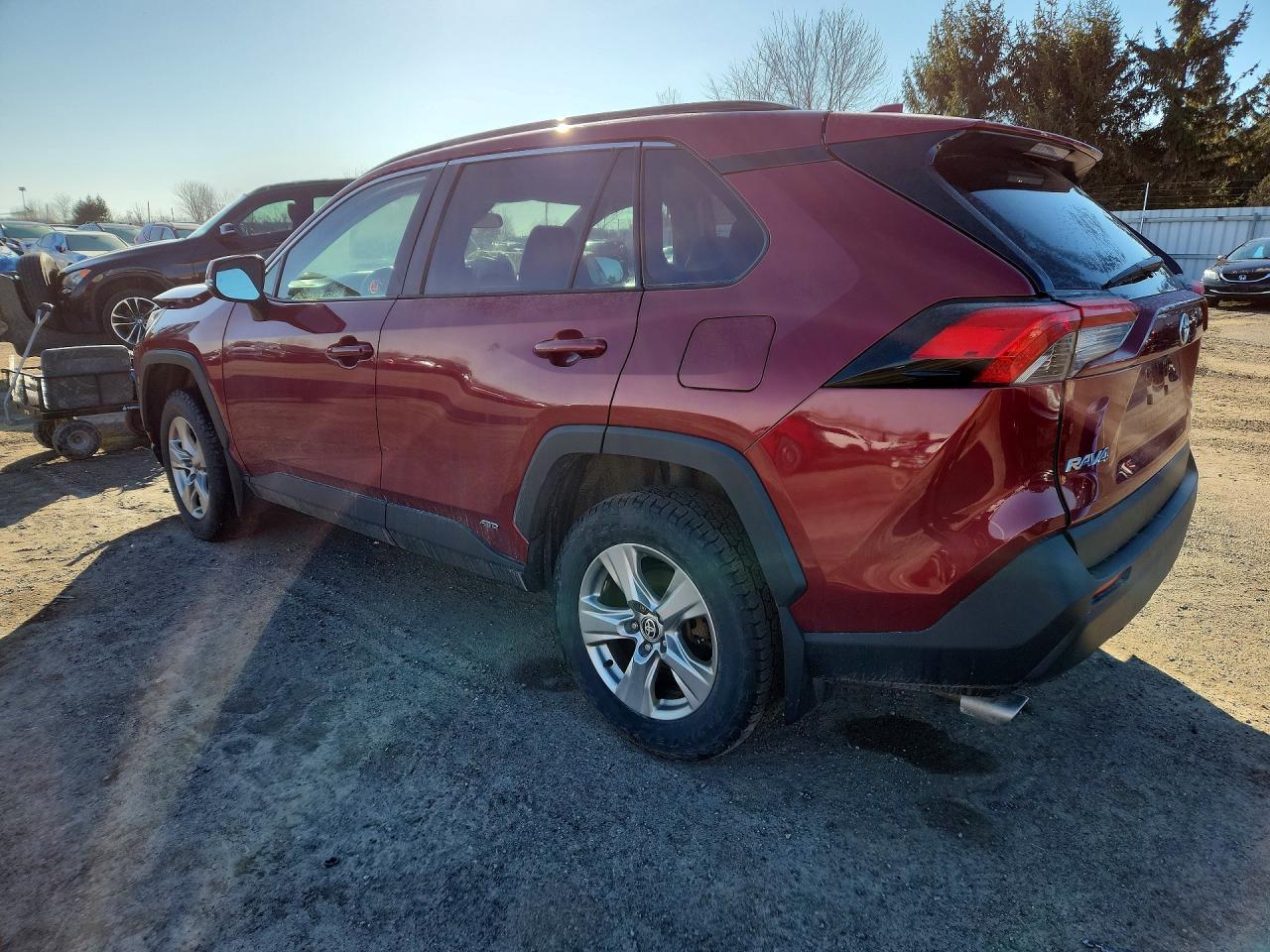 2022 Toyota Rav4 Hybrid Xle - zdjęcie 2