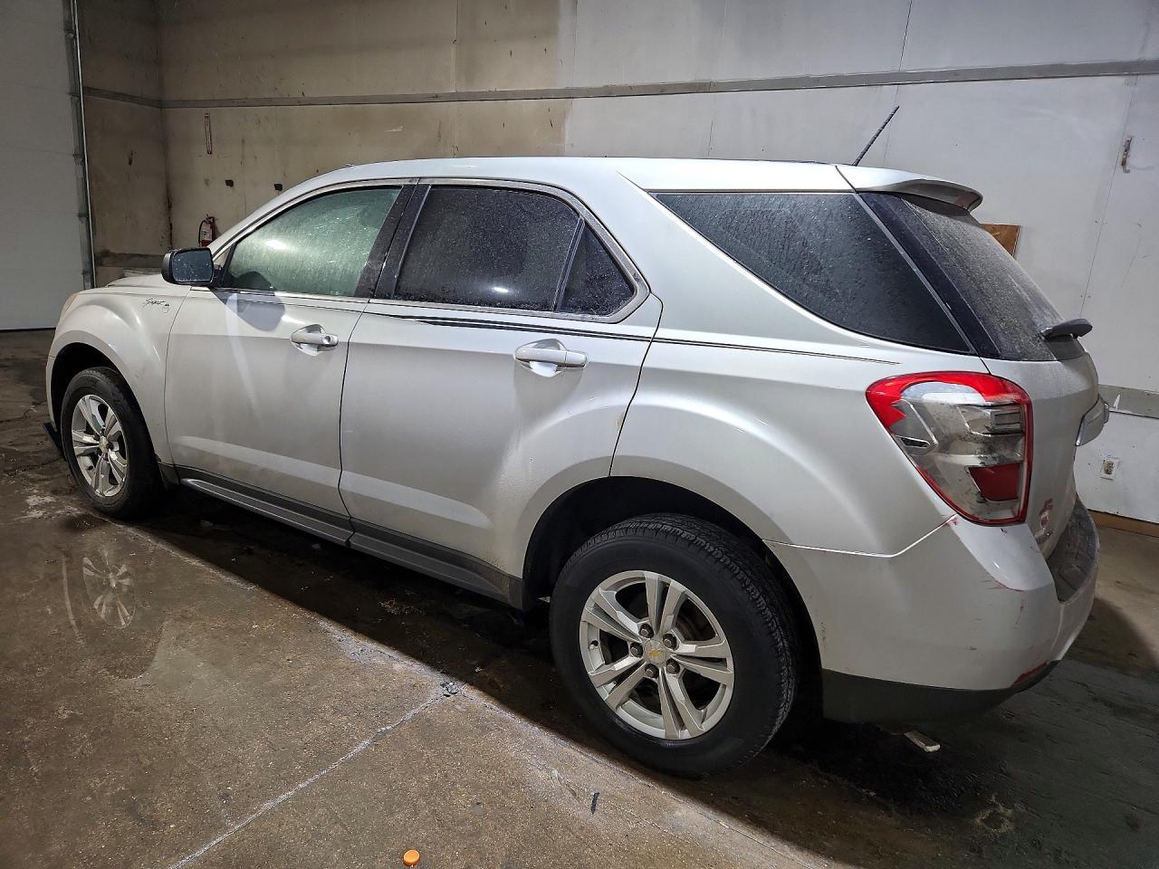 2017 Chevrolet Equinox Ls - zdjęcie 2