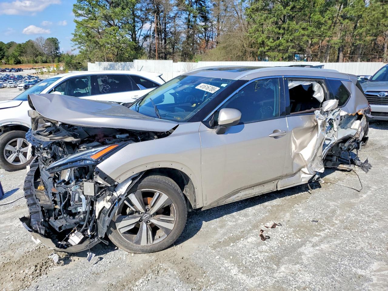 2023 Nissan Rogue Platinum - zdjęcie główne