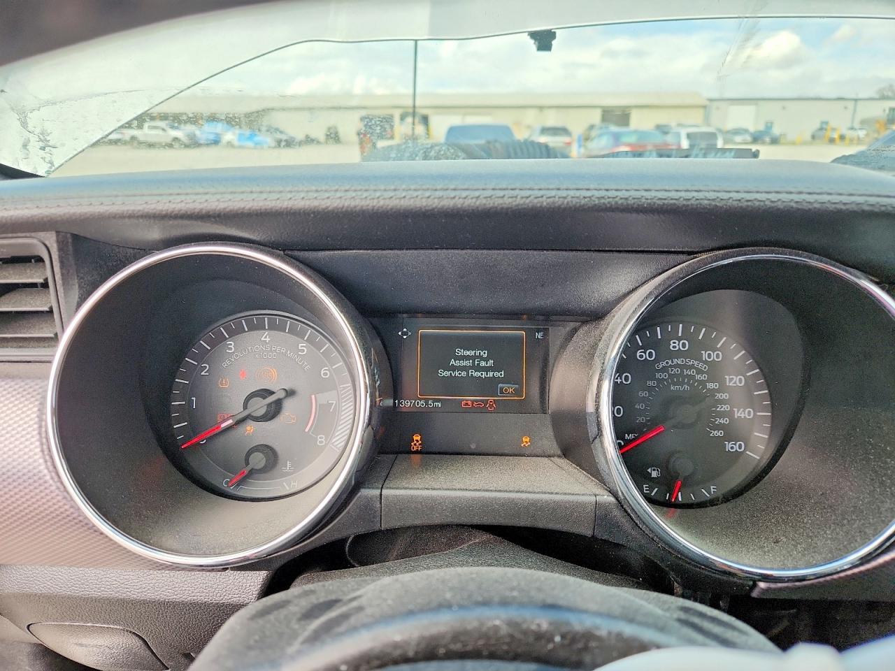 2017 Ford Mustang - zdjęcie 9