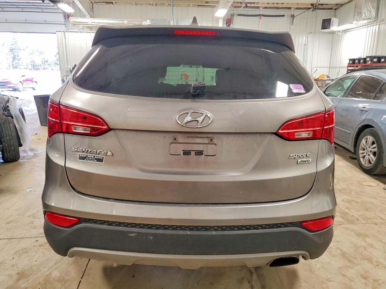 2016 Hyundai Santa Fe Sport 2.4L - zdjęcie 6