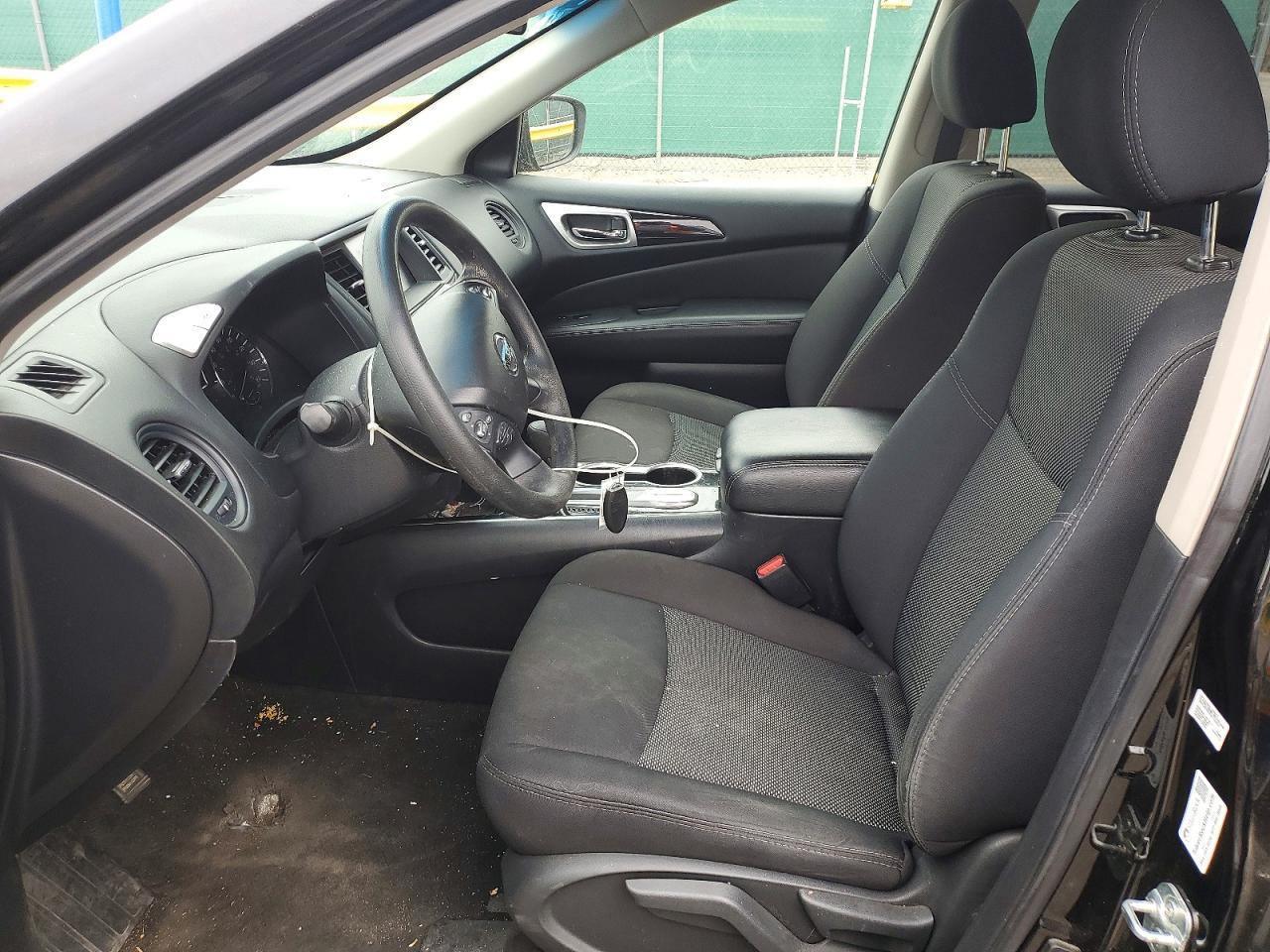 2019 Nissan Pathfinder S - zdjęcie 7