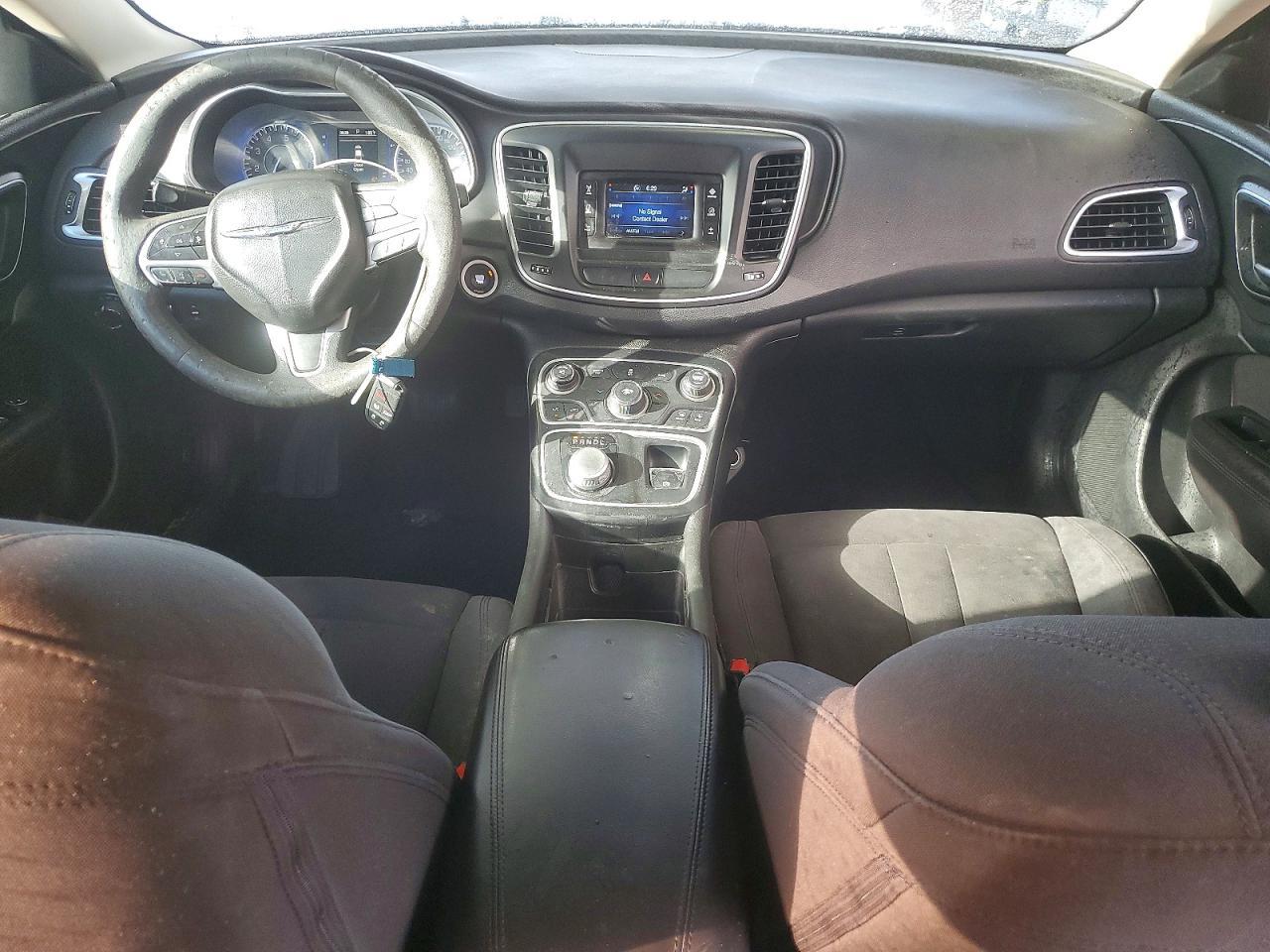 2015 Chrysler 200 Limited - zdjęcie 8