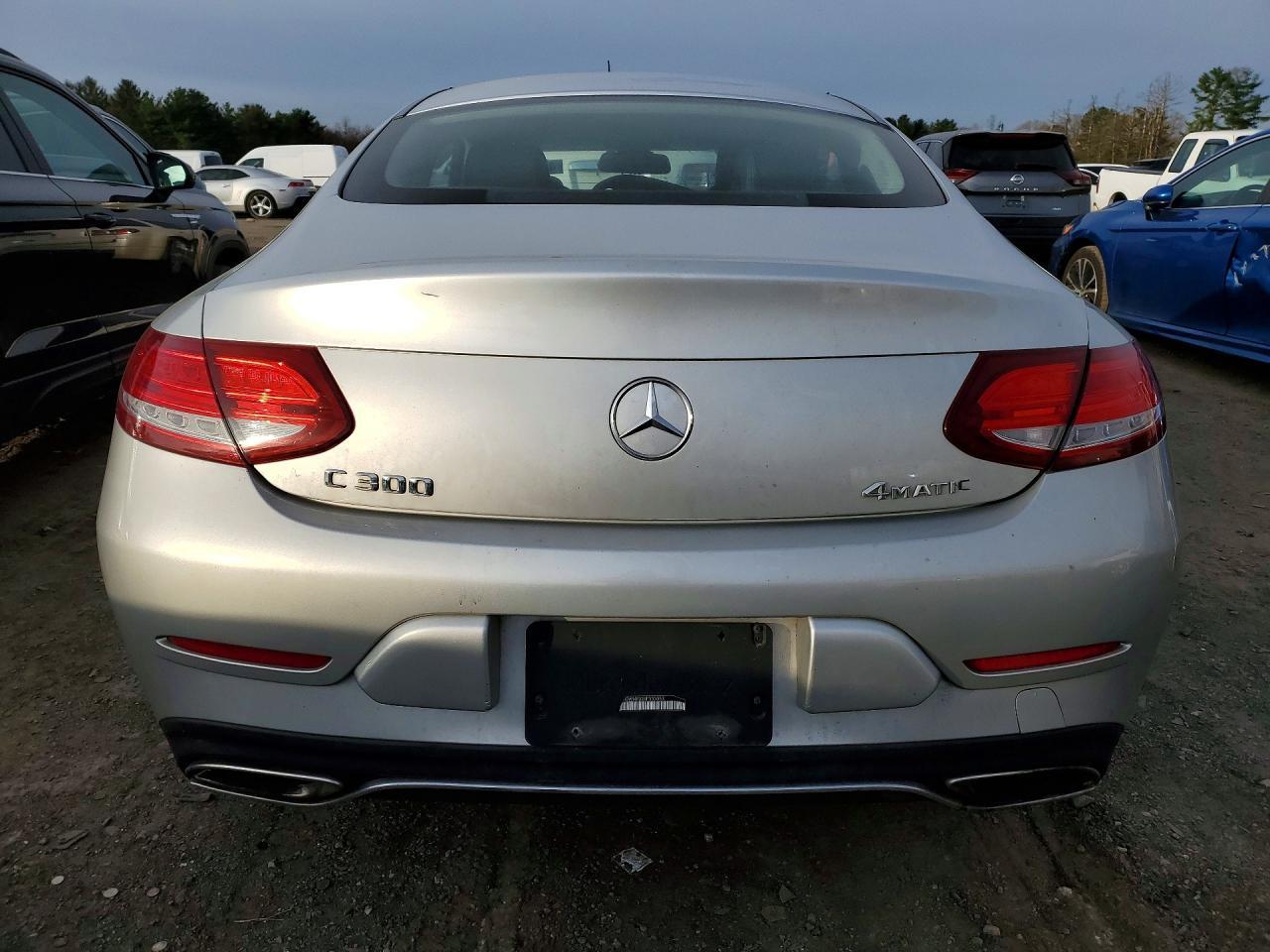 2017 Mercedes-Benz C 300 4Matic - zdjęcie 6