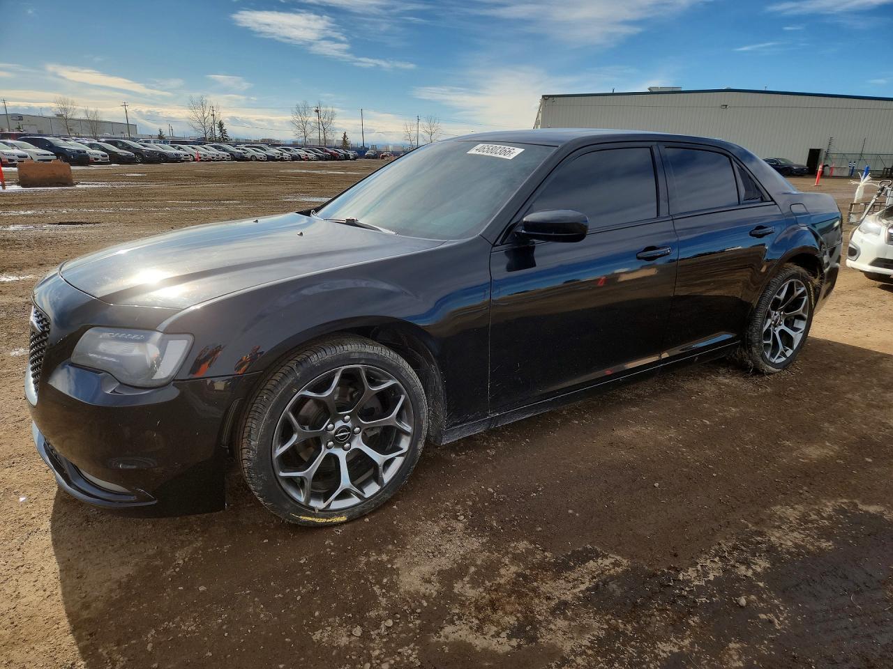 2017 Chrysler 300 S - zdjęcie główne