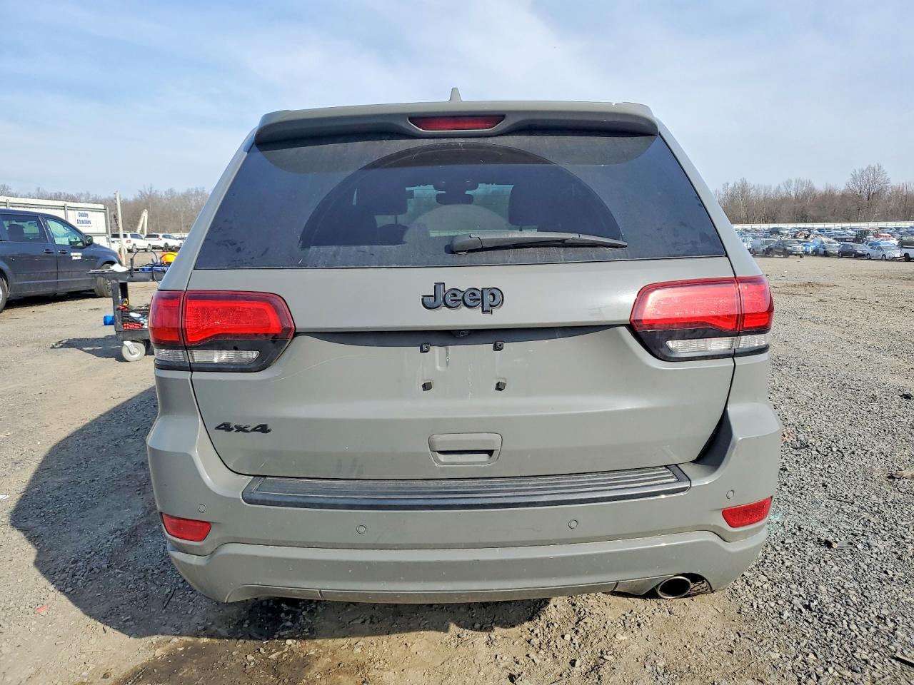 2020 Jeep Grand Cherokee Laredo - zdjęcie 6