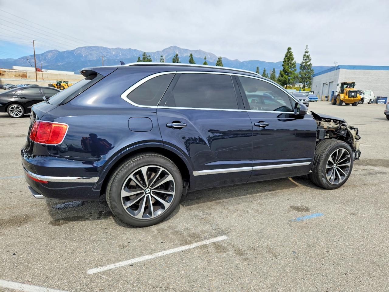 2018 Bentley Bentayga - zdjęcie 3