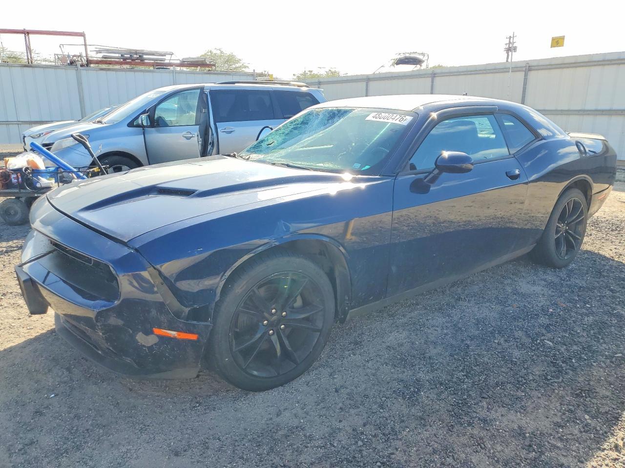 2016 Dodge Challenger Sxt - zdjęcie główne