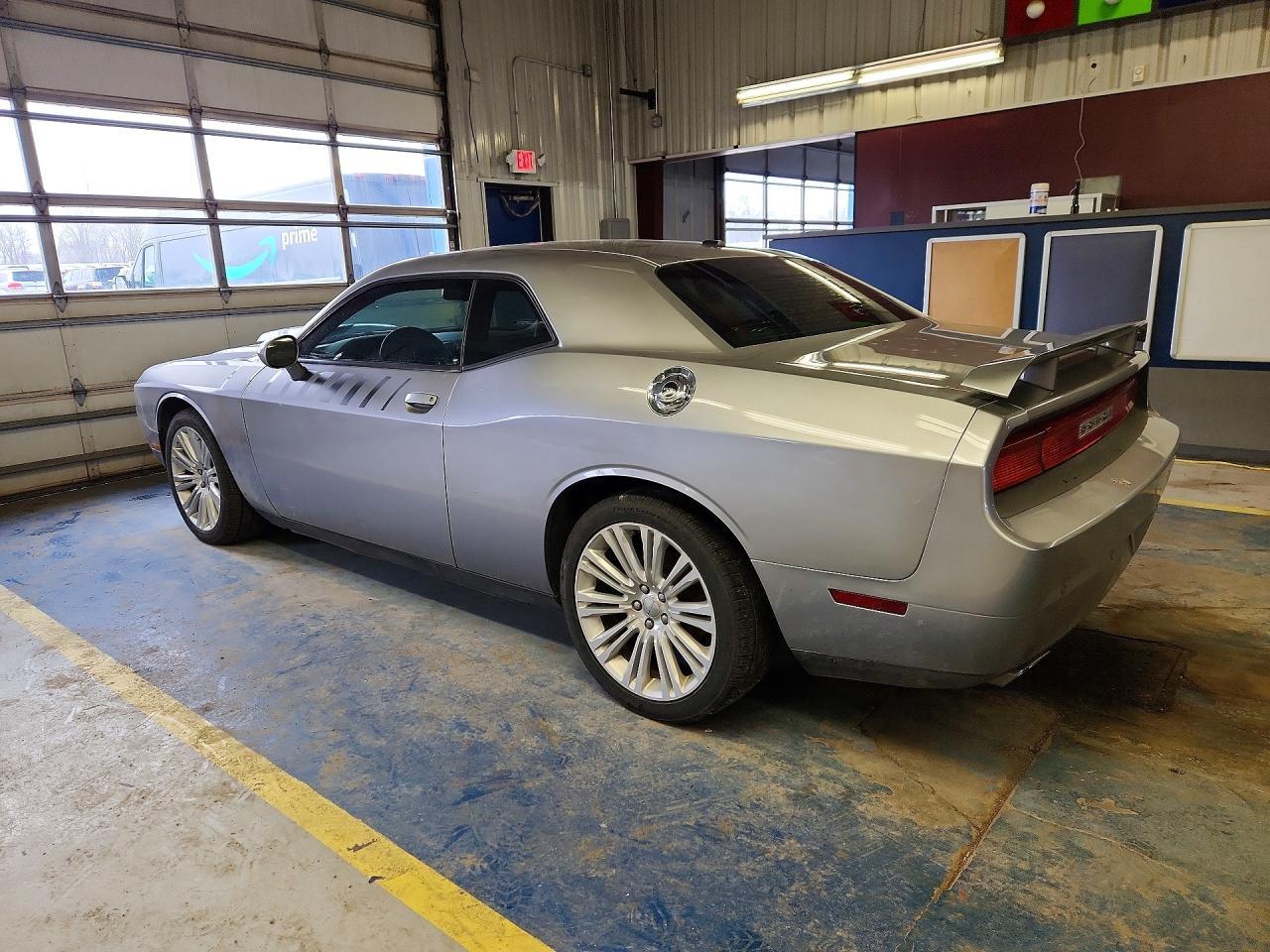 2014 Dodge Challenger R - zdjęcie 2