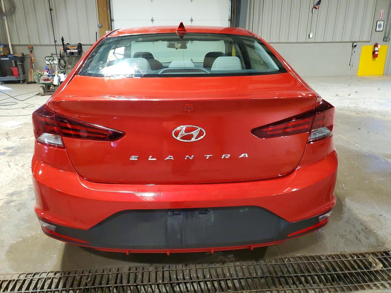 2019 Hyundai Elantra Sel - zdjęcie 6