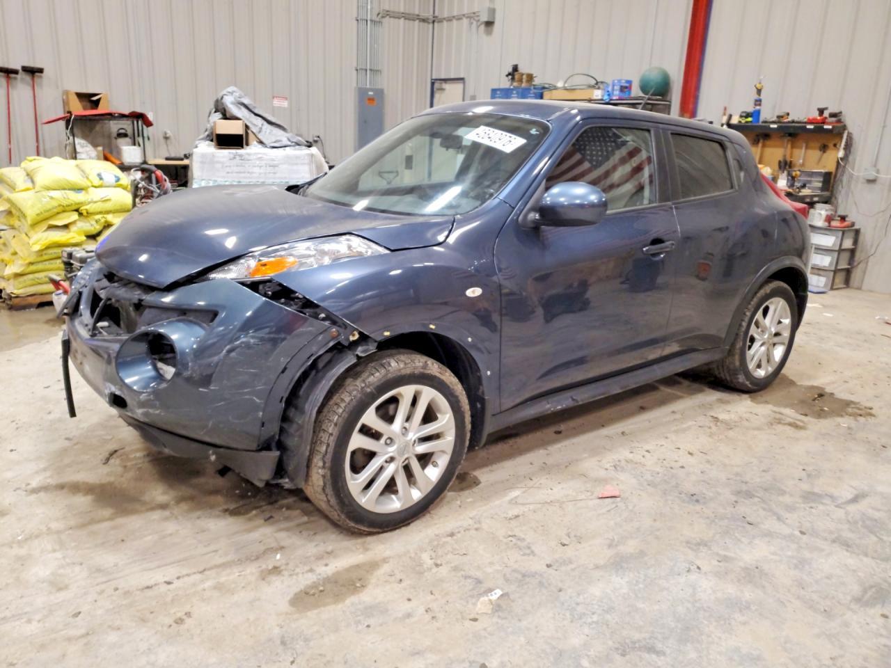 2013 Nissan Juke S - zdjęcie główne