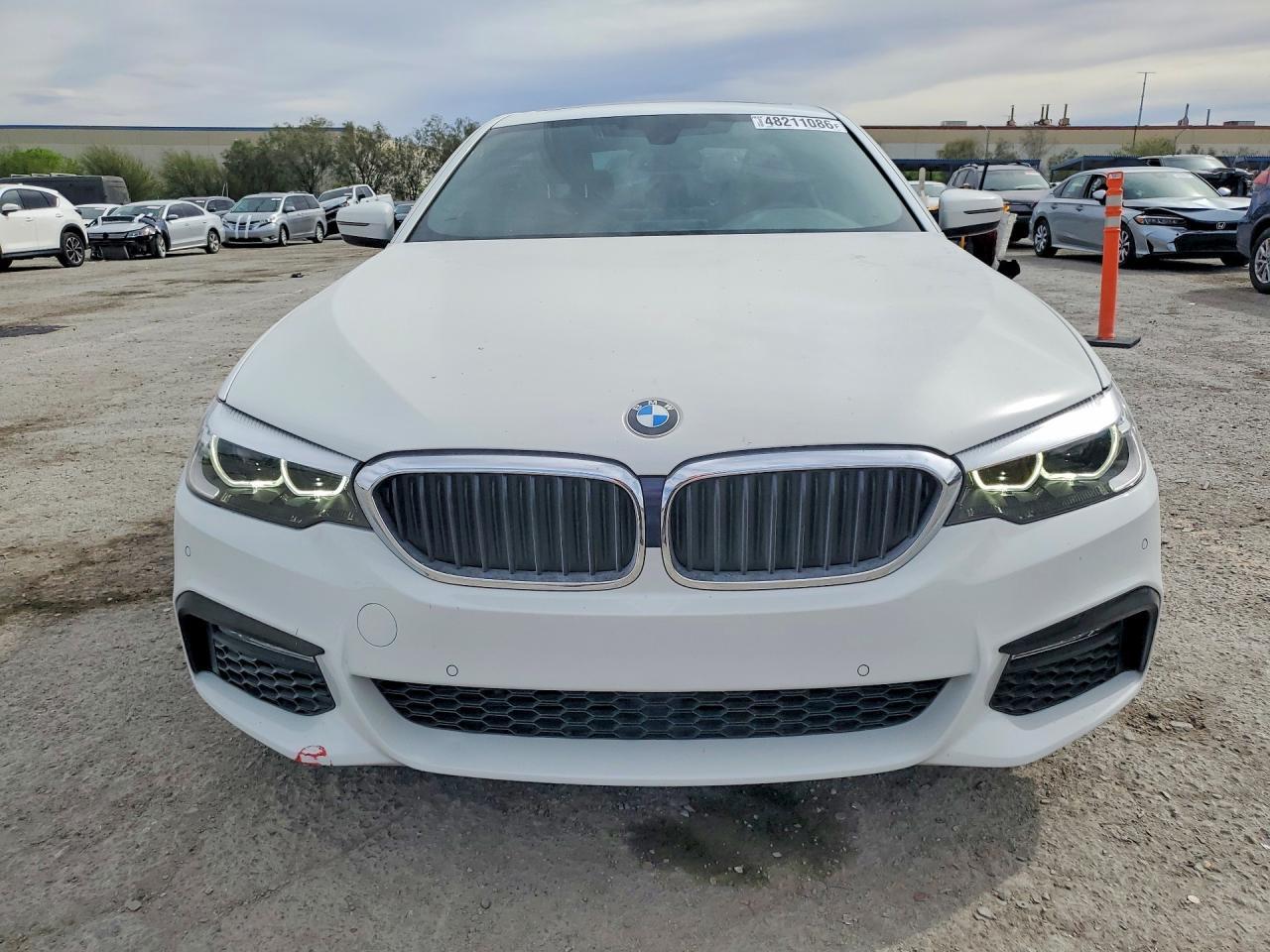 2018 BMW 530 I - zdjęcie 5