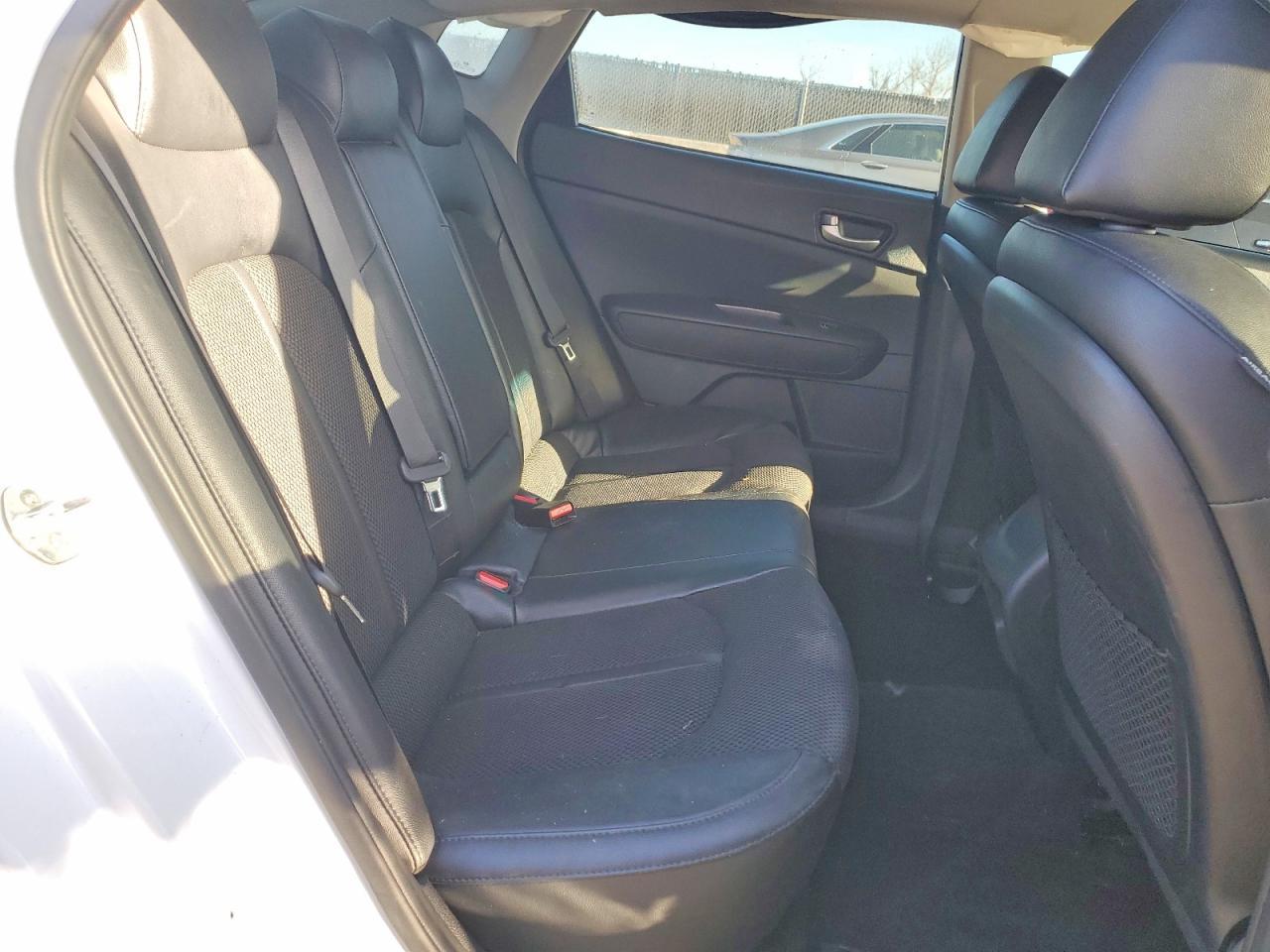 2019 Kia Optima S - zdjęcie 10