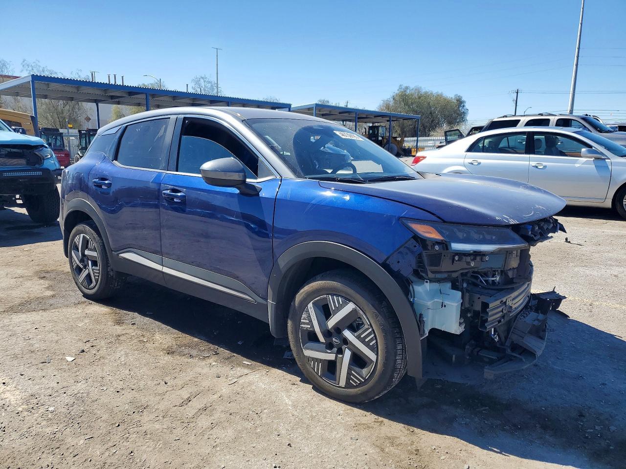 2025 Nissan Kicks Sv - zdjęcie 4