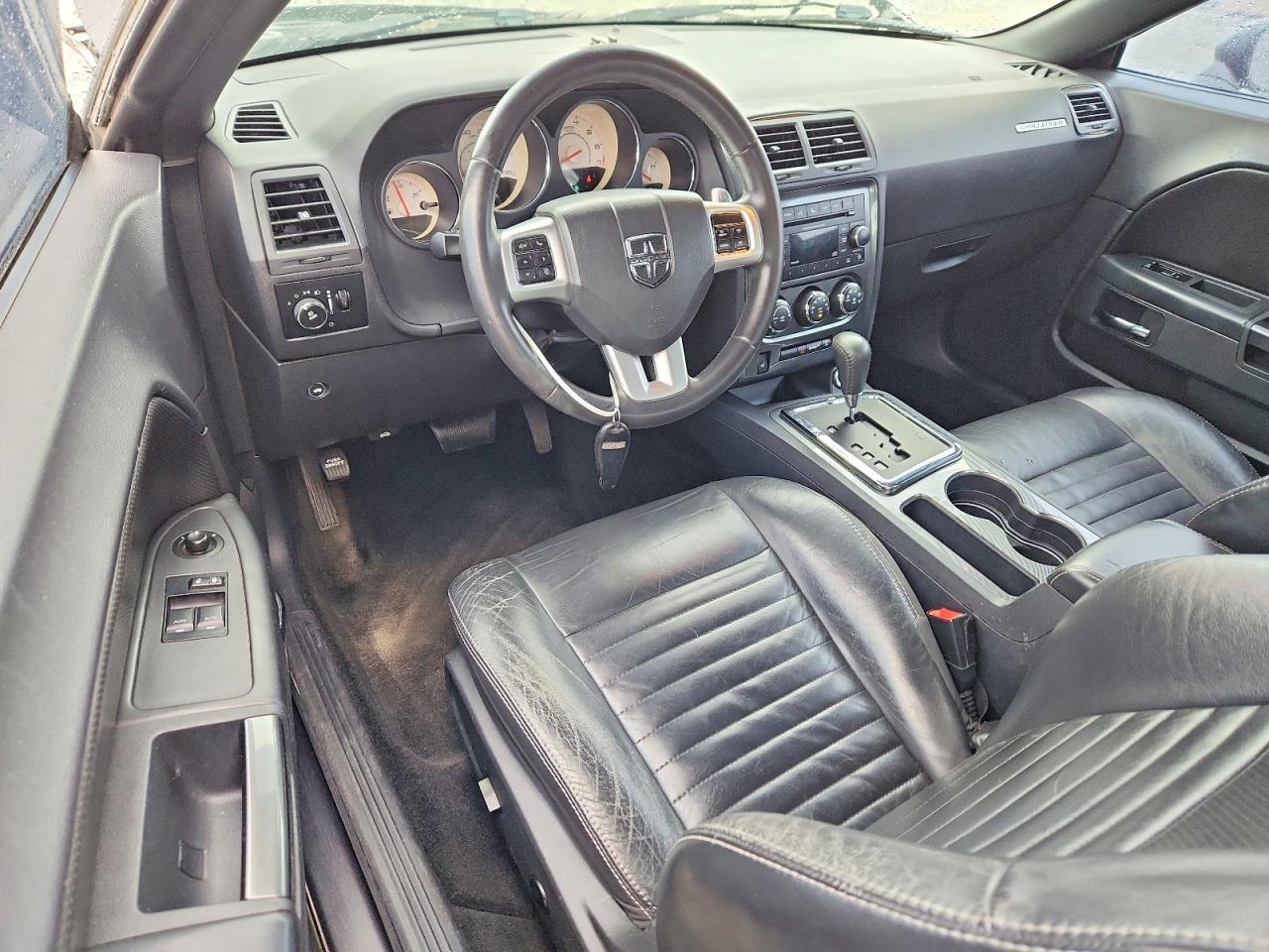 2014 Dodge Challenger Sxt - zdjęcie 8