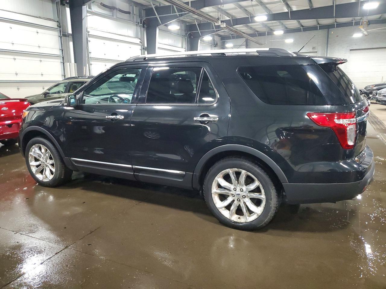 2014 Ford Explorer Limited - zdjęcie 2