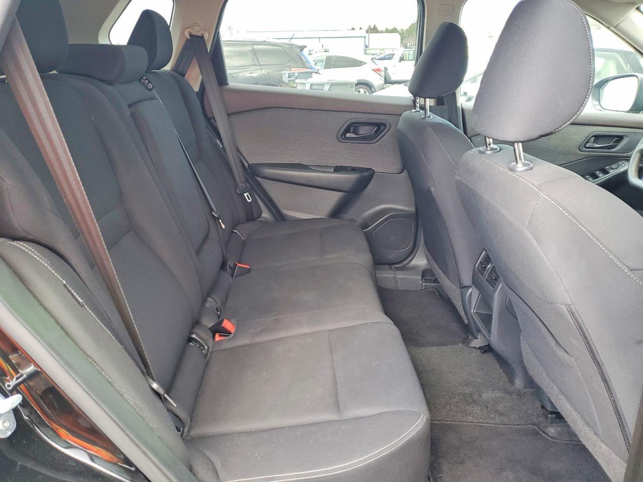 2023 Nissan Rogue S - zdjęcie 11