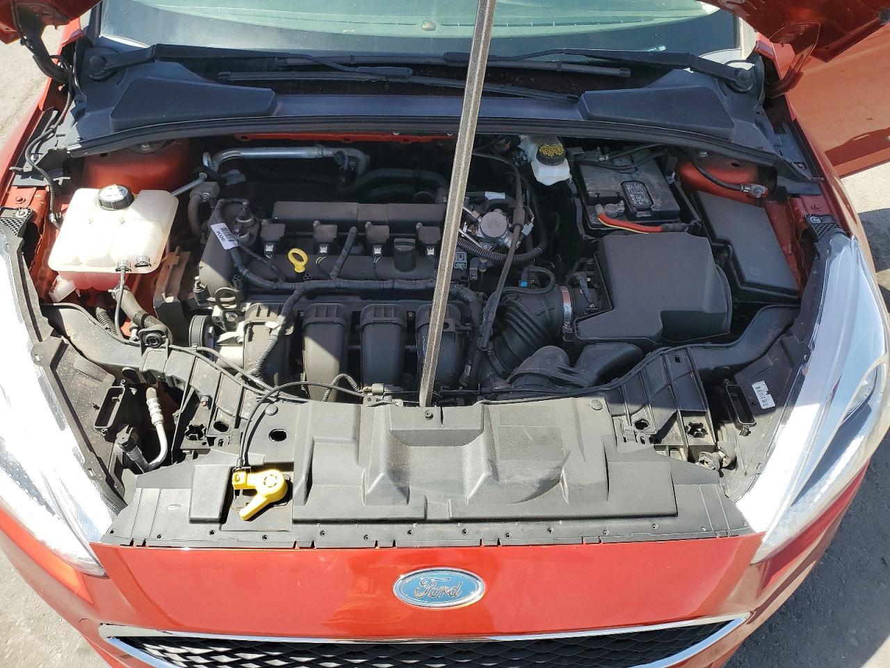 2018 Ford Focus Sel - zdjęcie 11