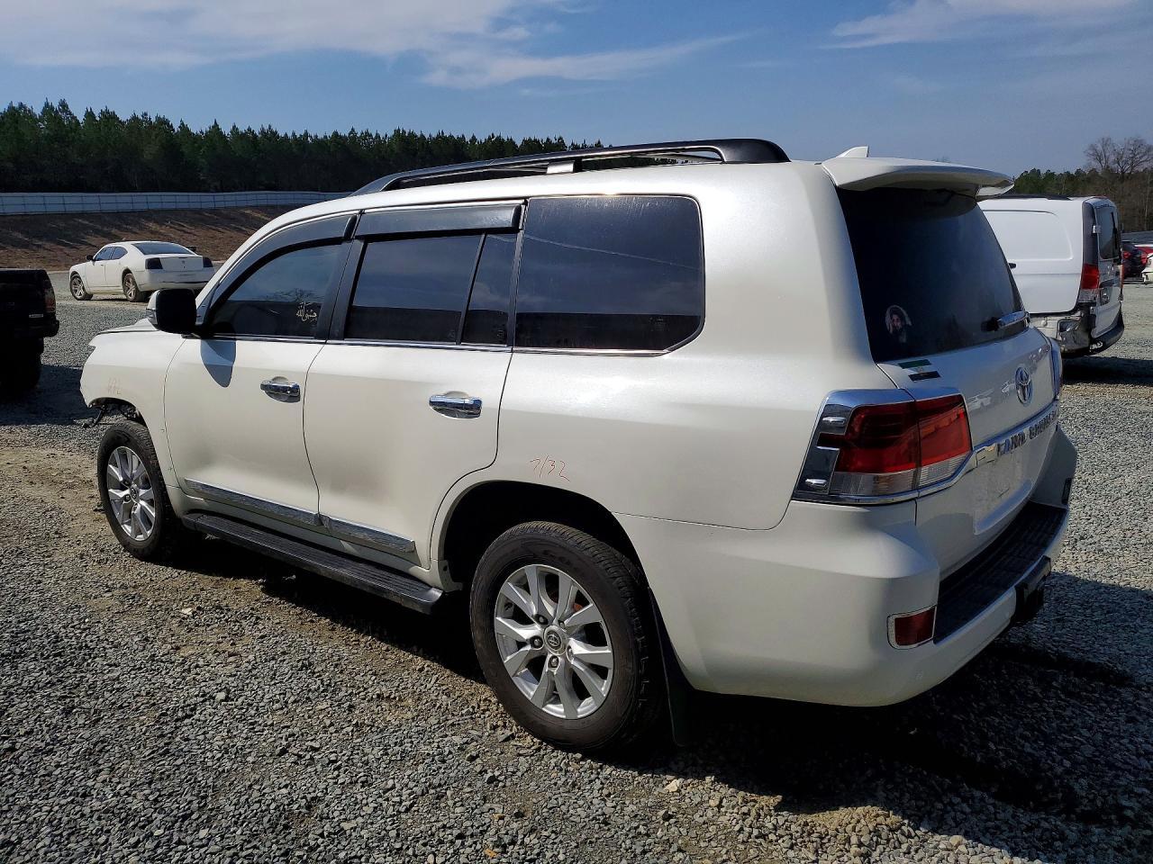 2016 Toyota Land Cruiser Base - zdjęcie 2
