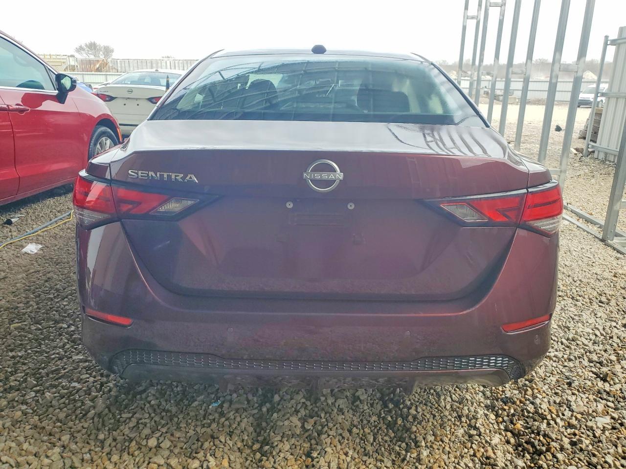 2025 Nissan Sentra Sv - zdjęcie 6