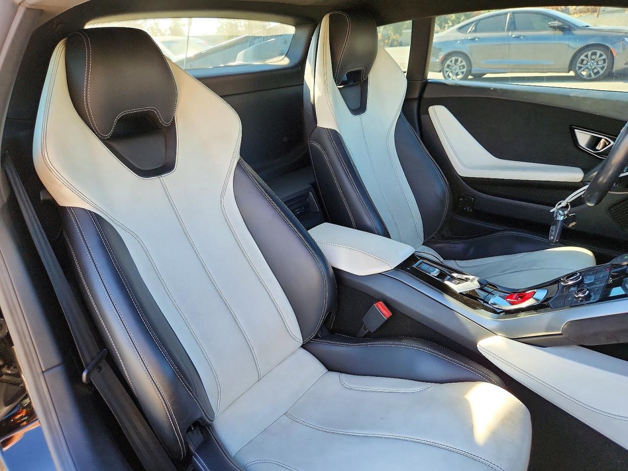 2017 Lamborghini Huracan - zdjęcie 10