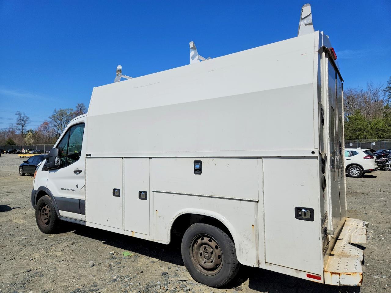 2017 Ford Transit T-350 - zdjęcie 2