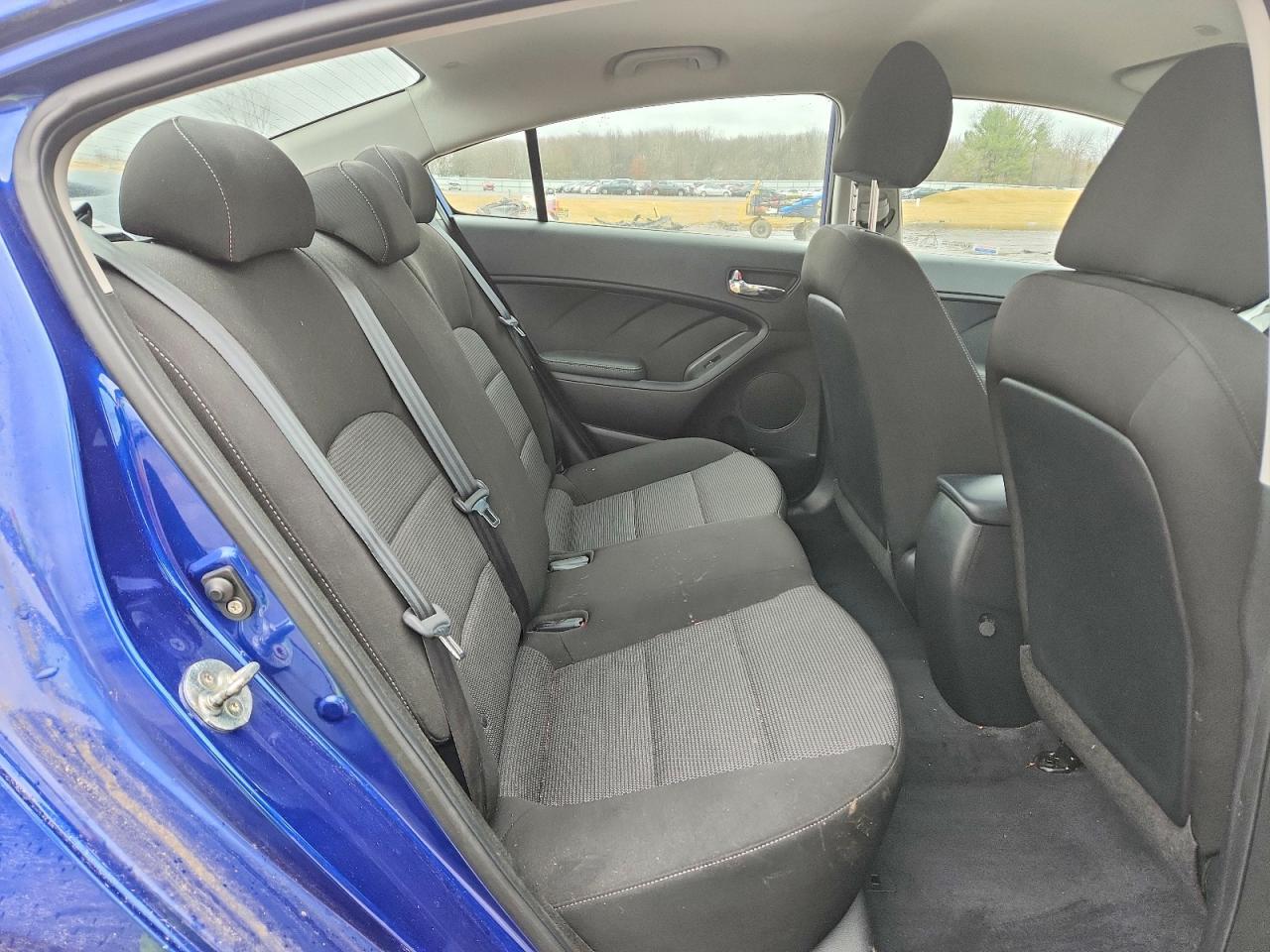 2017 Kia Forte Lx - zdjęcie 10