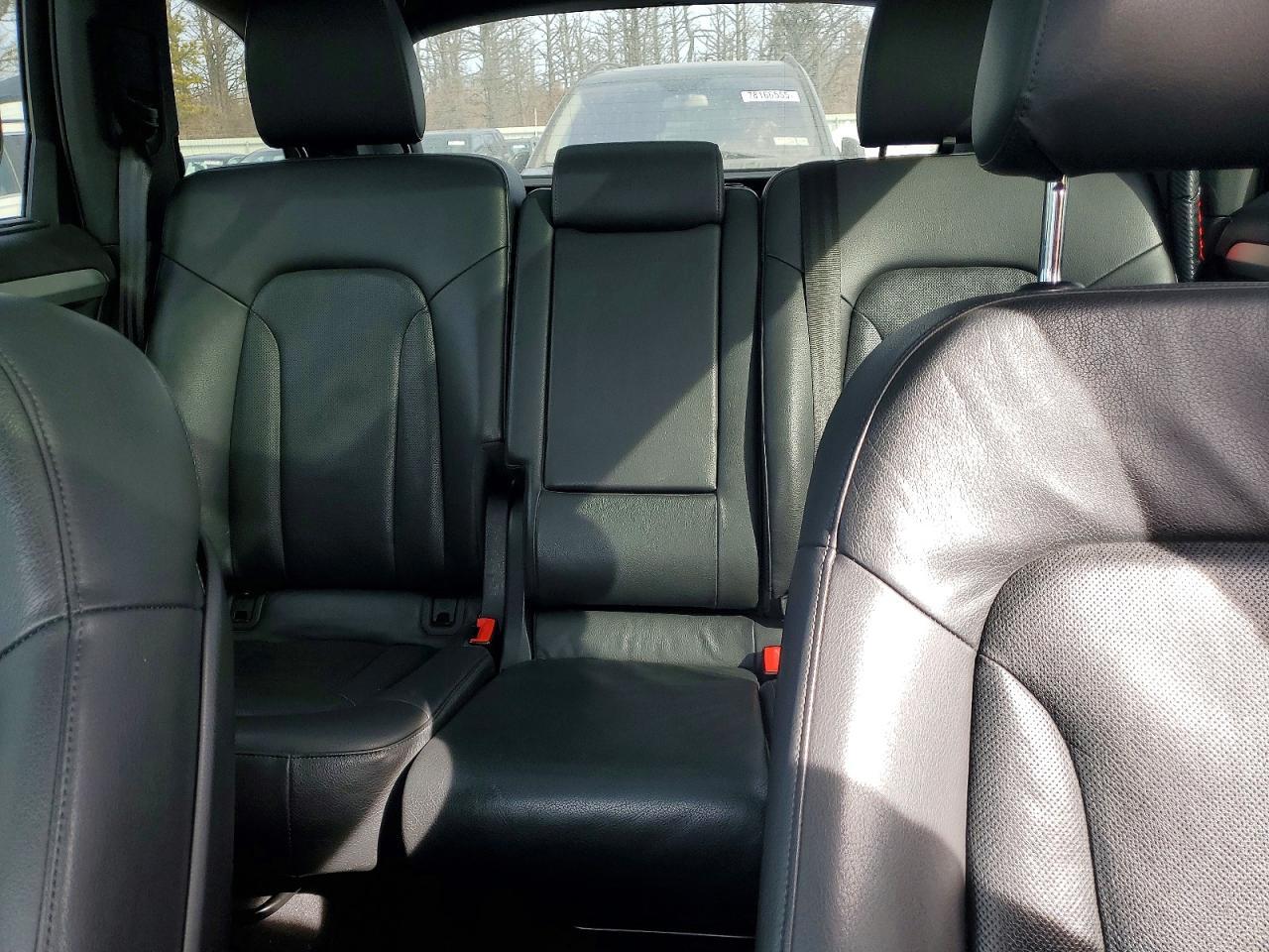 2014 Audi Q7 - zdjęcie 10