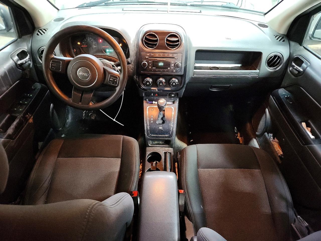 2013 Jeep Compass - zdjęcie 8