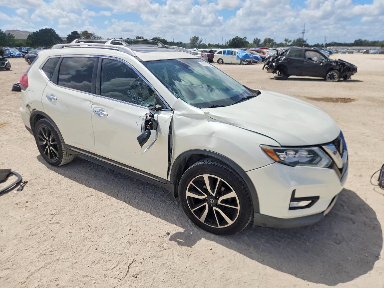 2019 Nissan Rogue Sl - zdjęcie 4
