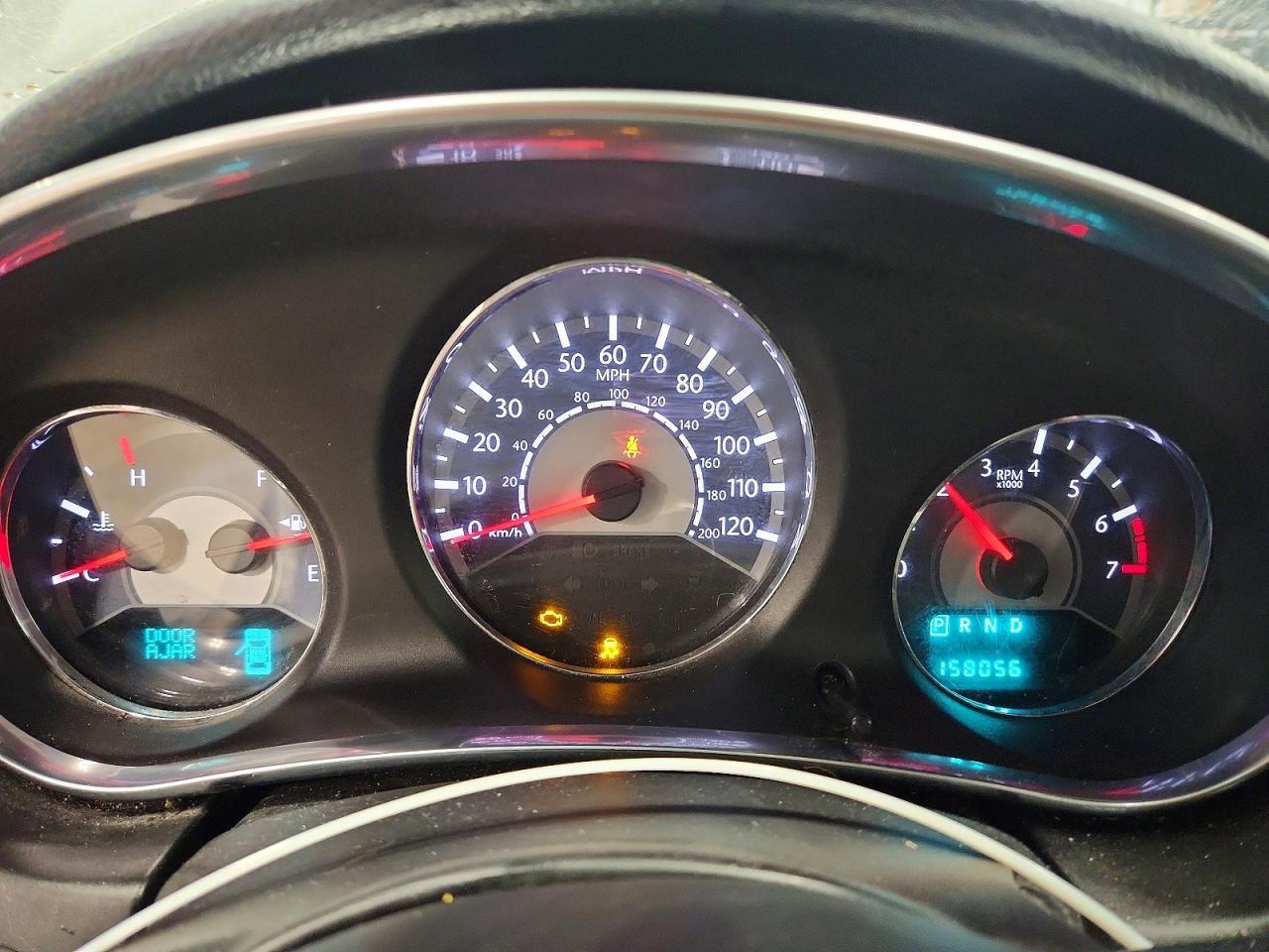 2013 Chrysler 200 Limited - zdjęcie 9