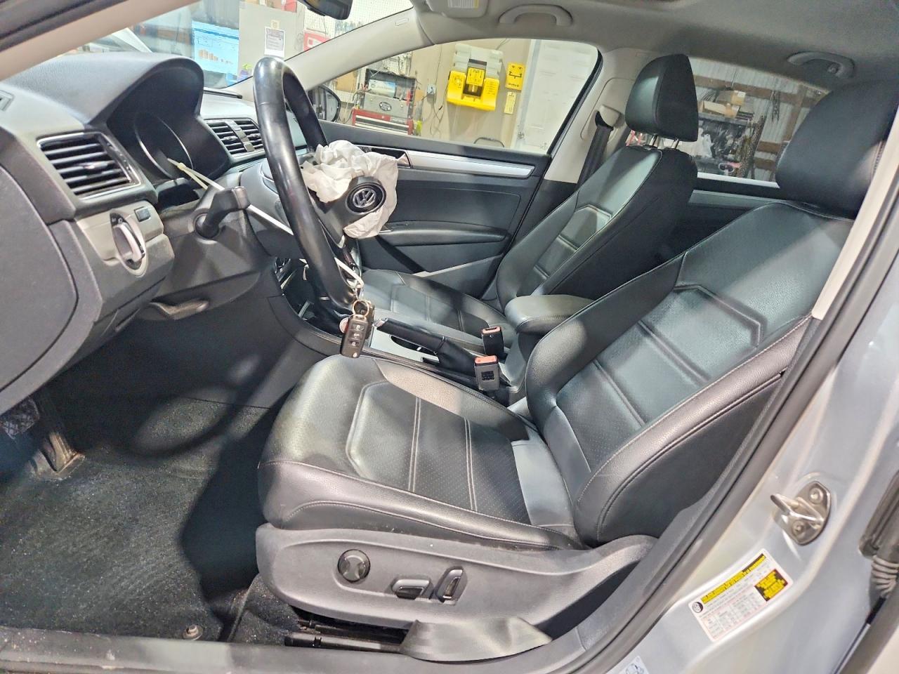 2019 Volkswagen Passat Wolfsburg - zdjęcie 7