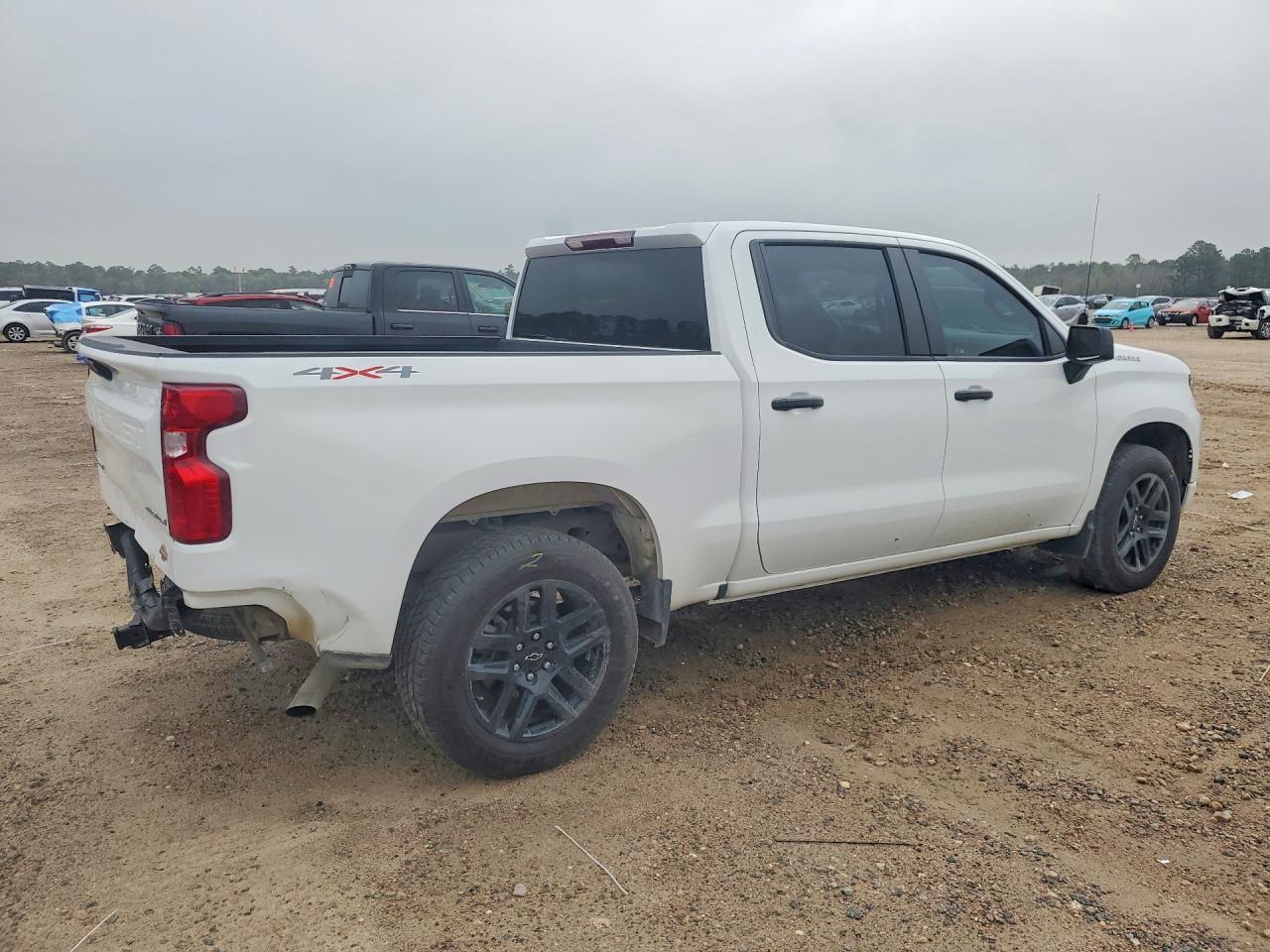 2024 Chevrolet Silverado K1500 Custom - zdjęcie 3
