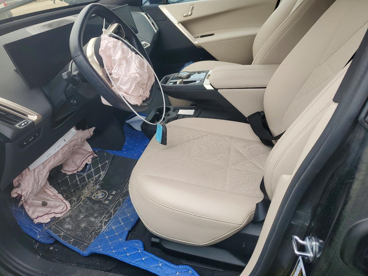 2024 BMW Ix xDrive50 - zdjęcie 7