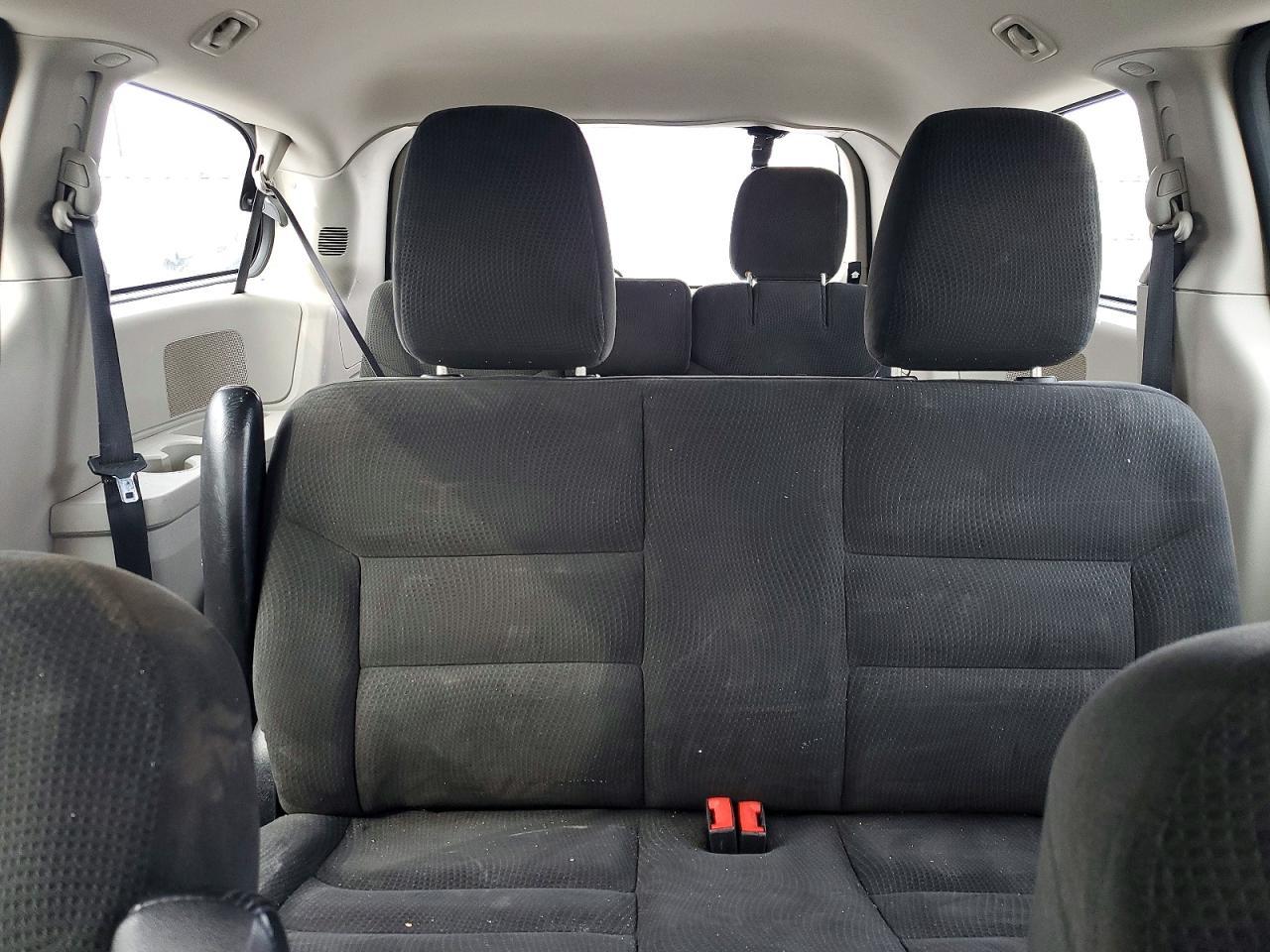 2016 Dodge Grand Caravan Se - zdjęcie 10