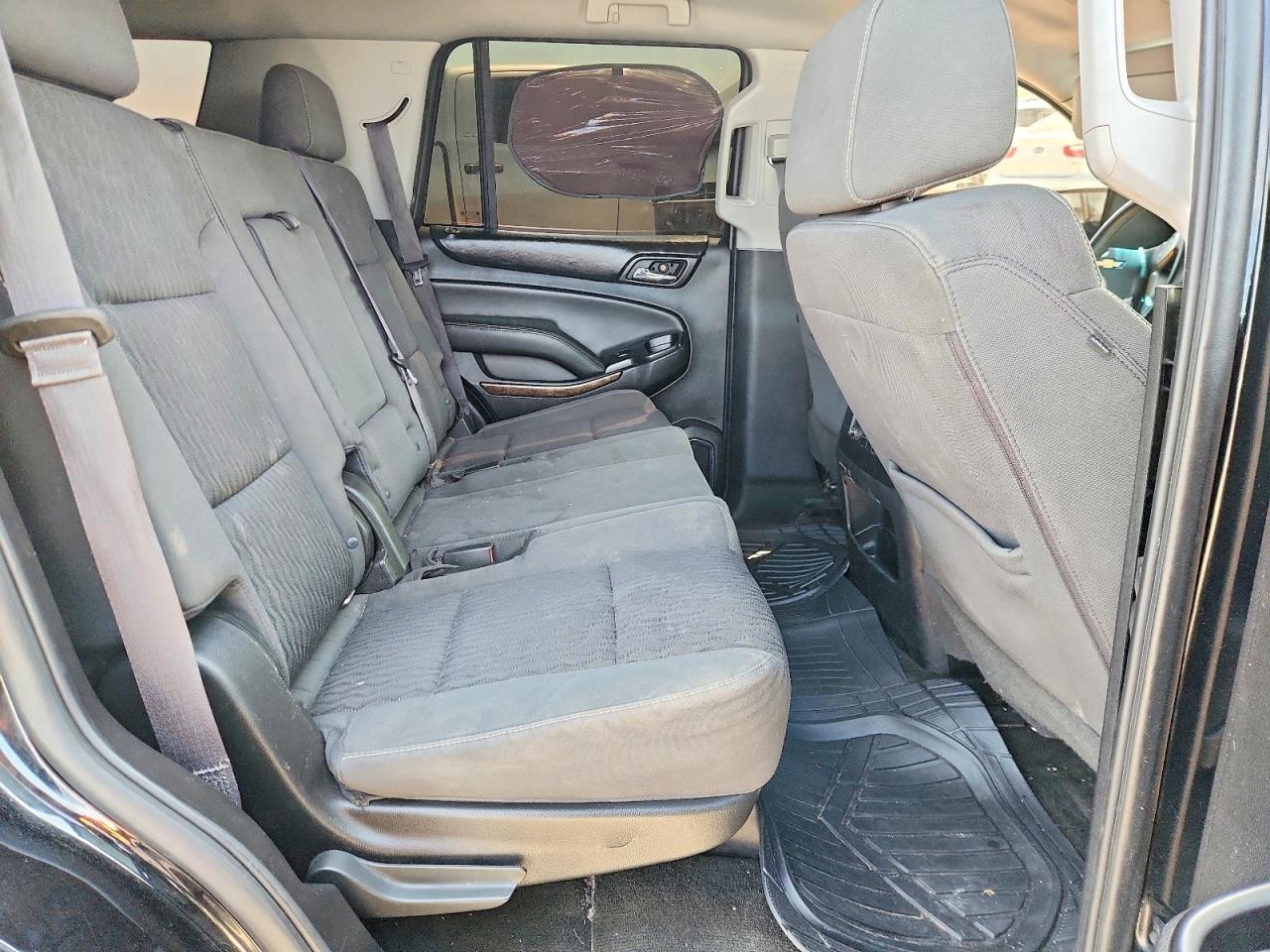 2016 Chevrolet Tahoe C1500 Ls - zdjęcie 11