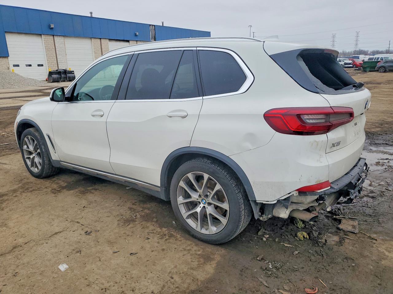 2019 BMW X5 xDrive40I - zdjęcie 2