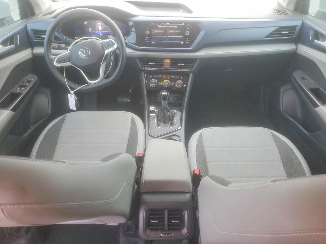2024 Volkswagen Taos Se - zdjęcie 8