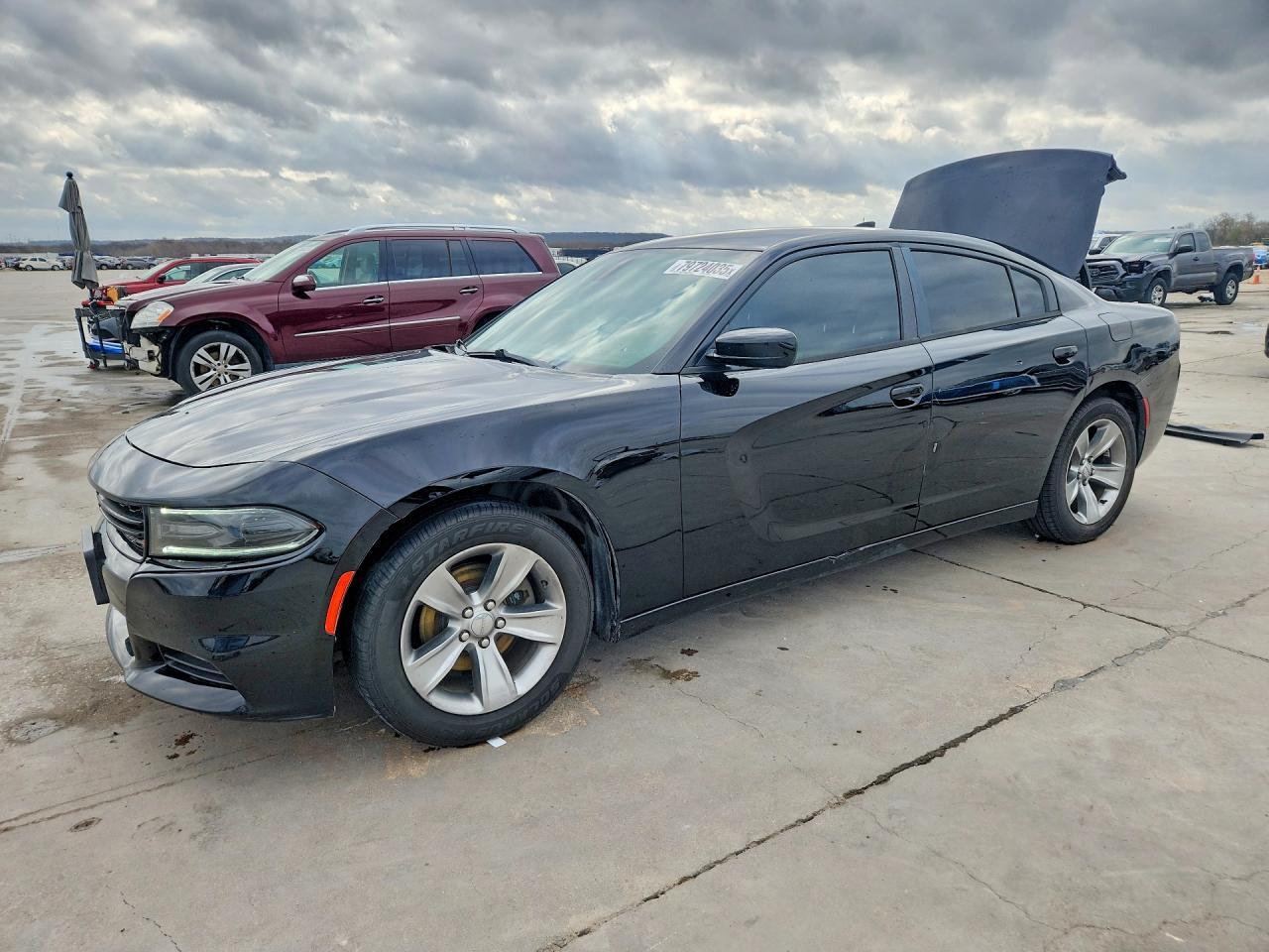 2016 Dodge Charger Sxt - zdjęcie główne