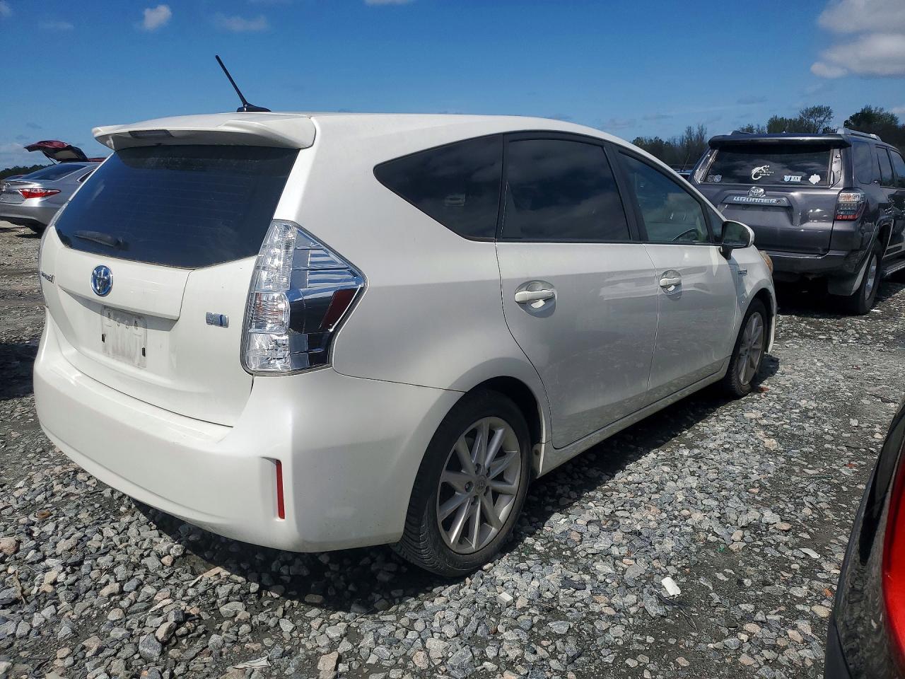2013 Toyt Prius V - zdjęcie 3