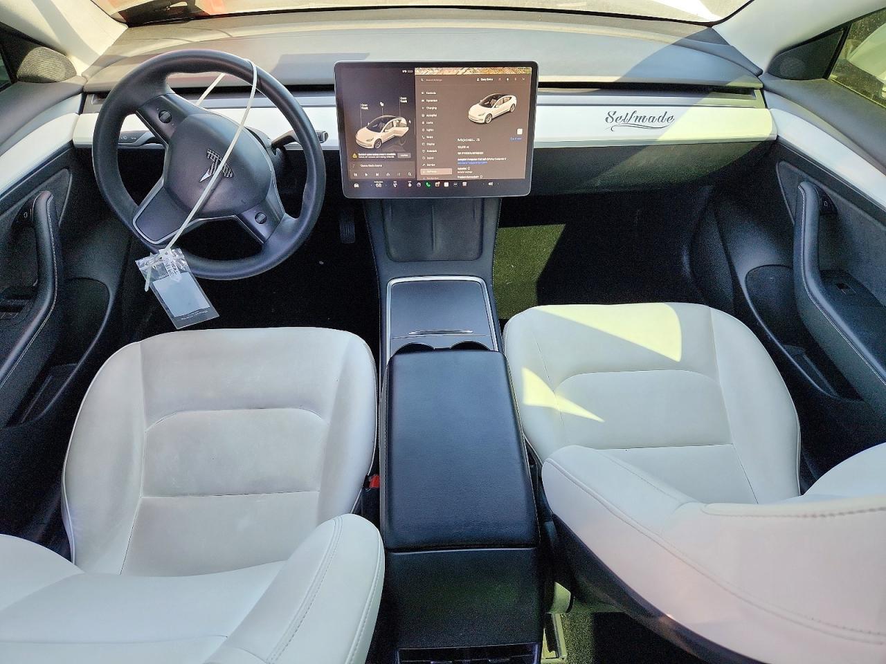 2022 Tesla Model 3 - zdjęcie 8