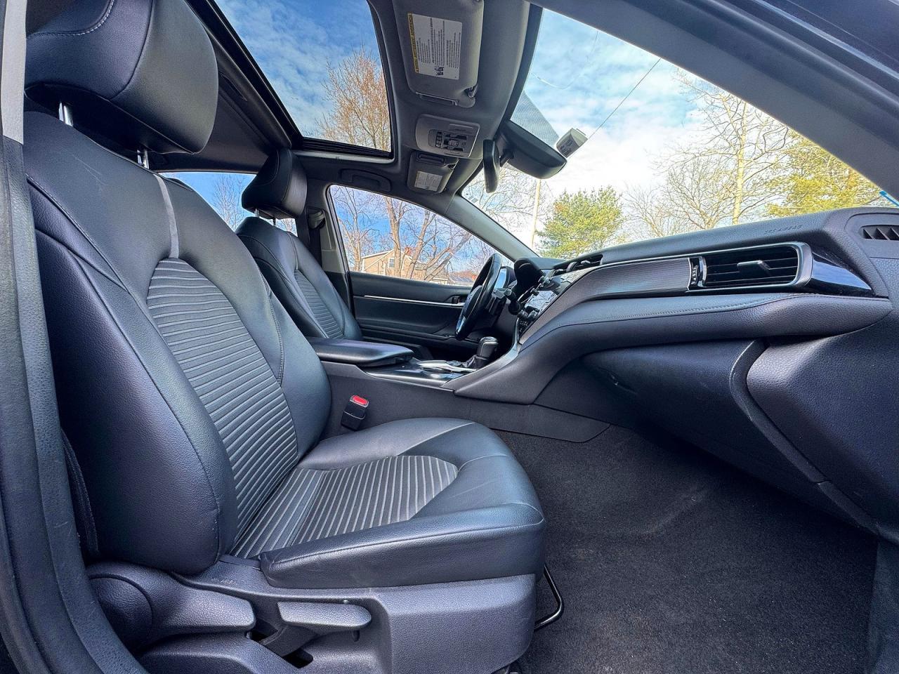 2019 Toyota Camry Se - zdjęcie 5