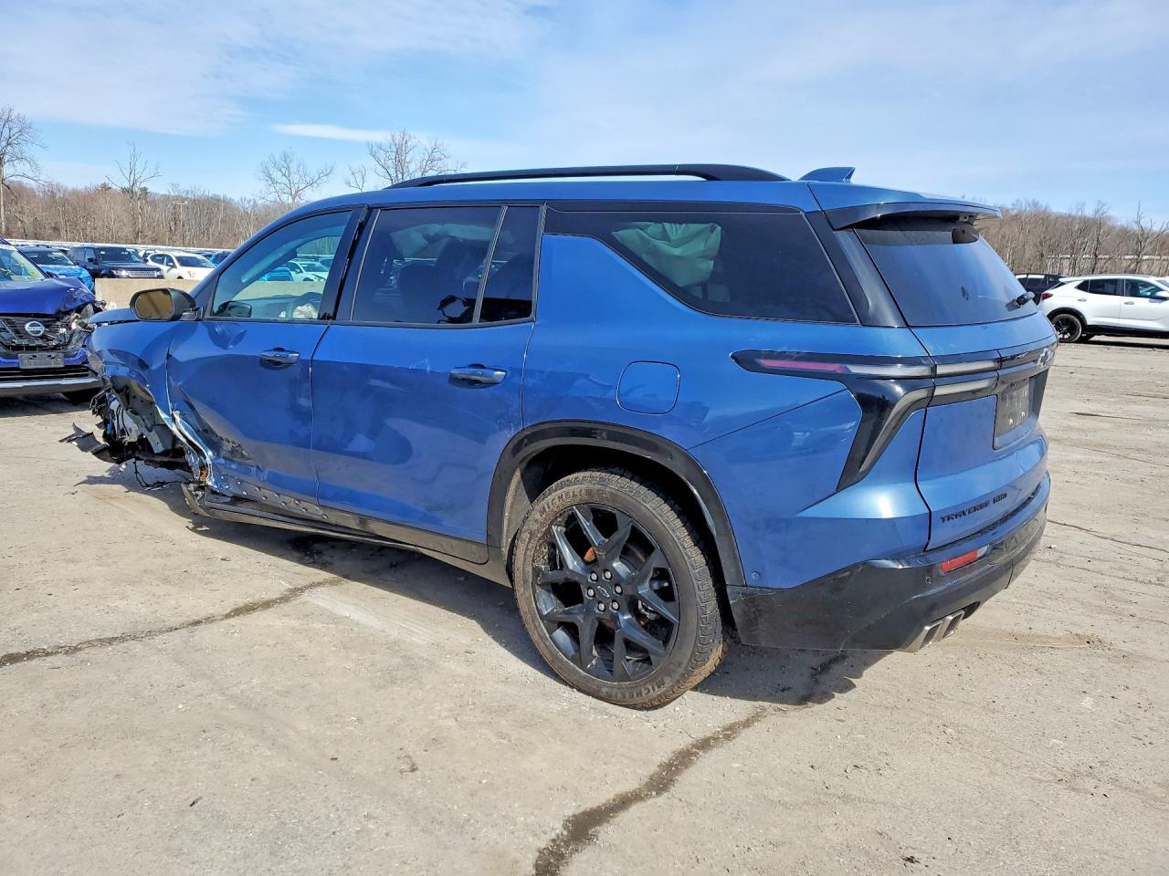 2024 Chevrolet Traverse Rs - zdjęcie 2