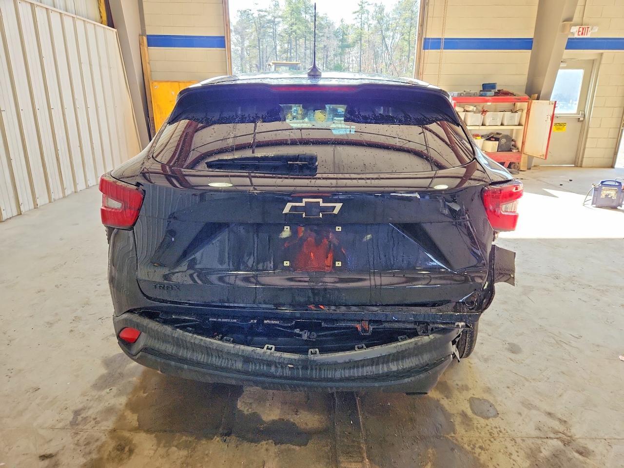 2024 Chevrolet Trax Ls - zdjęcie 6