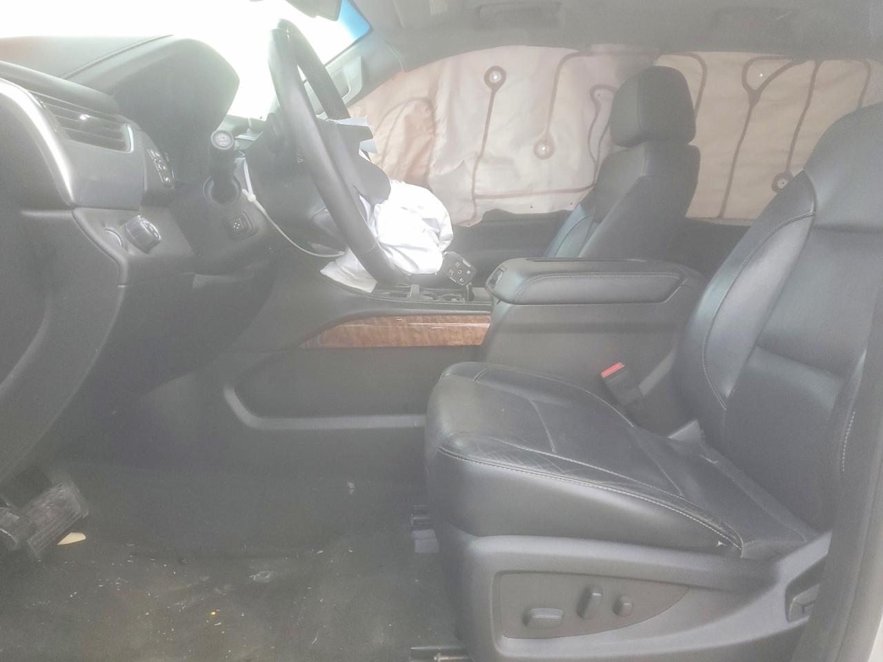 2017 Chevrolet Tahoe C1500 Premier - zdjęcie 7