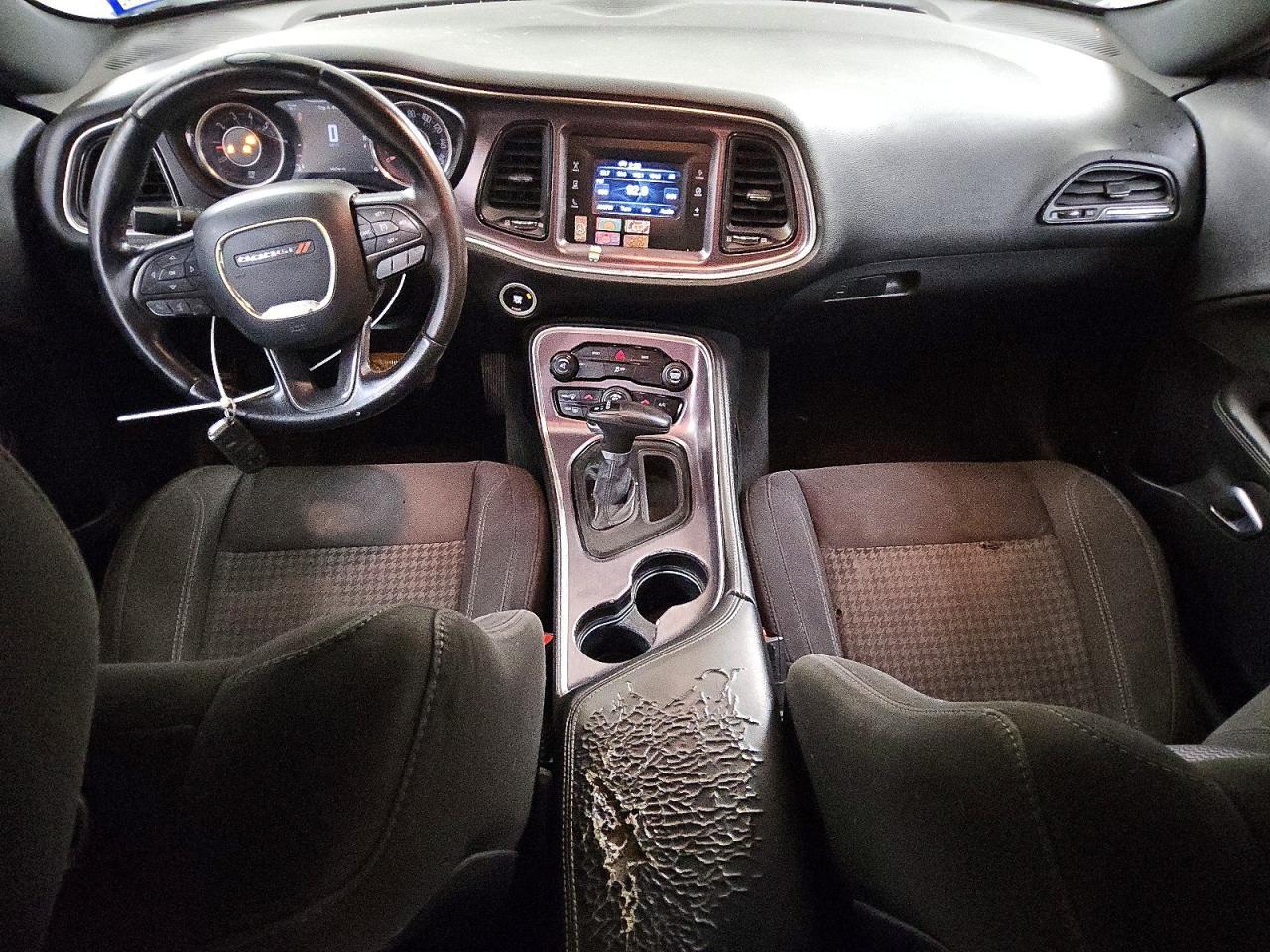 2015 Dodge Challenger Sxt - zdjęcie 8