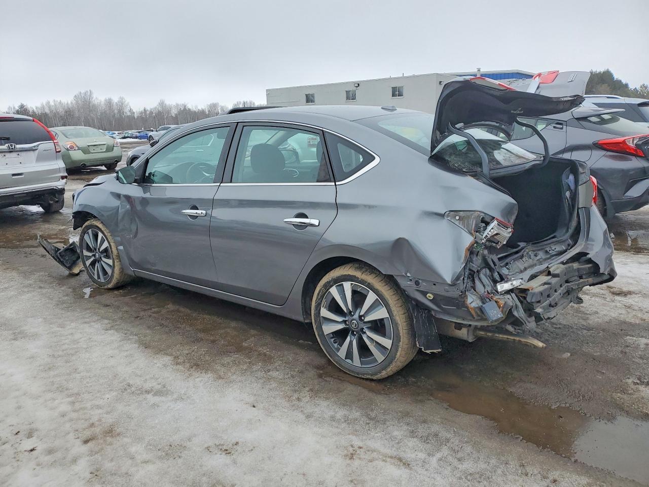 2019 Nissan Sentra Sv - zdjęcie 2