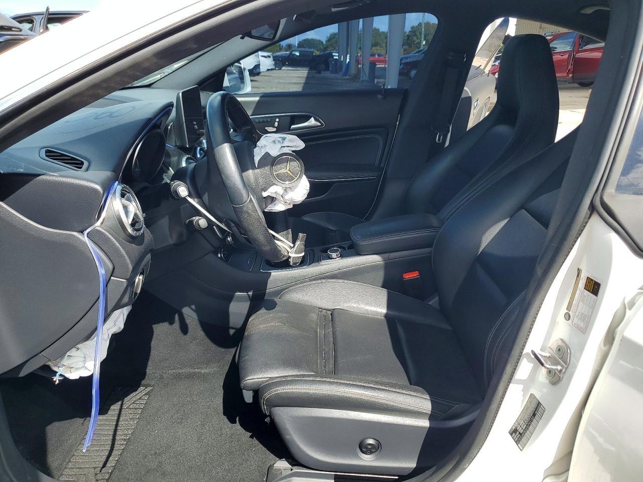 2019 Mercedes-Benz Cla 250 - zdjęcie 7