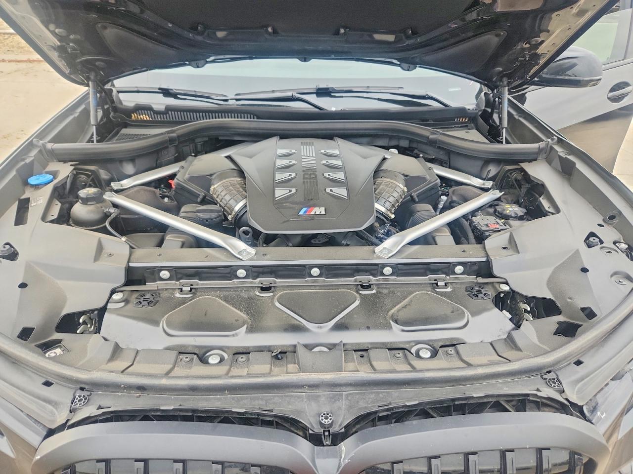 2025 BMW X7 M60I - zdjęcie 12